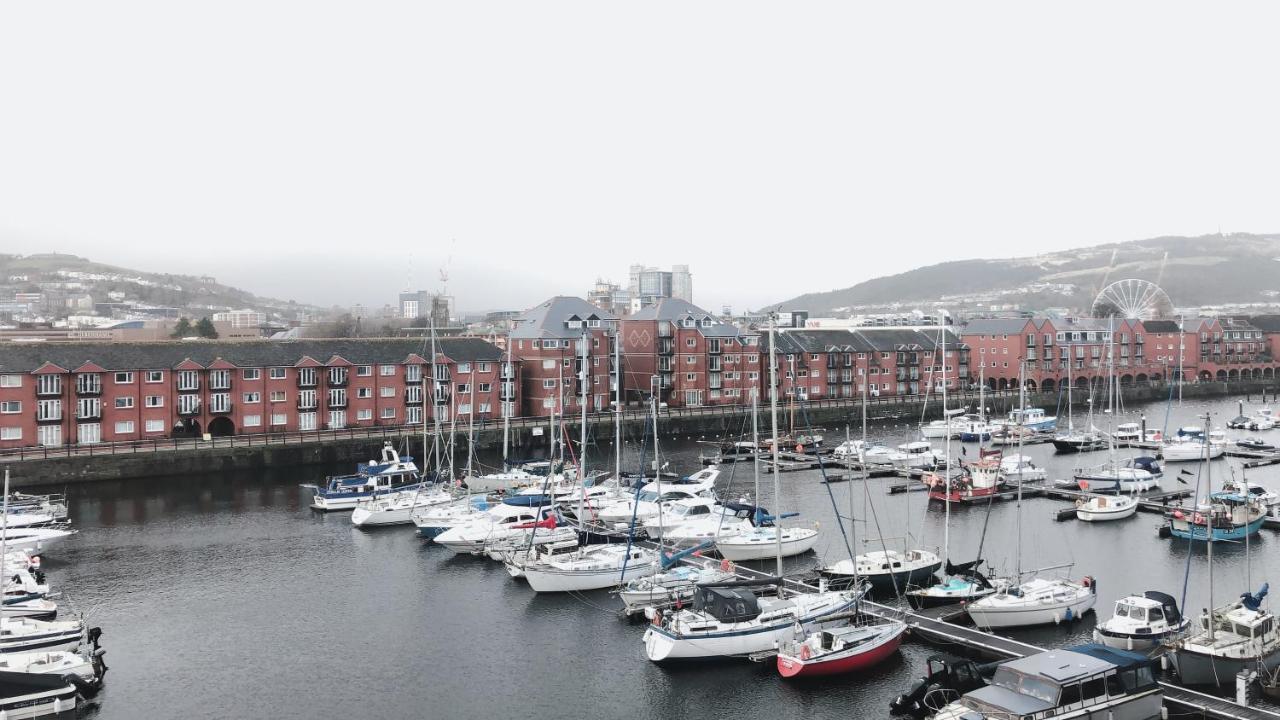 Beach On The Doorstep Meridian Tower Marina Swansea Lejlighed Eksteriør billede